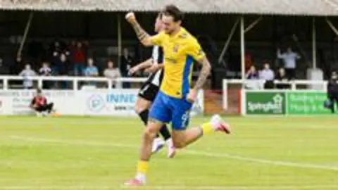 Kilmarnock'tan Elgin City Karşısında Nefes Kesen Galibiyet: Lig Kupası'nda Son Dakika Golü Kilmarnock'tan Elgin City Karşısında Nefes Kesen Galibiyet: Lig Kupası'nda Son Dakika Golü