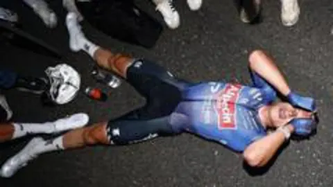 Jasper Philipsen Tour de France 17. Etap'ta Zirveye Yerleşti