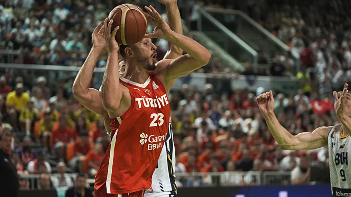 A Milli Basketbol Takımı'nın İsviçre maçı kadrosu belli oldu A Milli Basketbol Takımı'nın İsviçre maçı kadrosu belli oldu