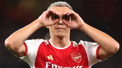 Leandro Trossard'dan Beşiktaş'a Sürpriz Hamle: Sosyal Medya Hareketlendi