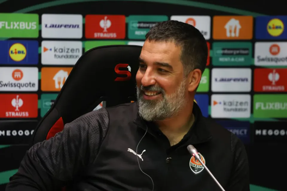 Arda Turan Yönetimindeki Shakhtar Donetsk ile Beşiktaş Karşı Karşıya Geliyor görseli