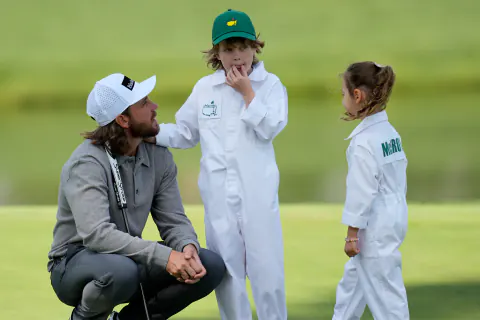 Golf Dünyasında İnanılmaz An: Tommy Fleetwood'un Topuna Sinek Müdahalesi