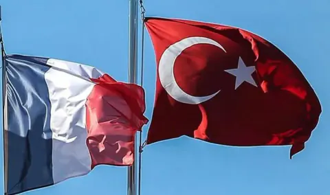 Fransa Milli Takımı'ndan Bastille Günü'nde Tarihi Başlangıç