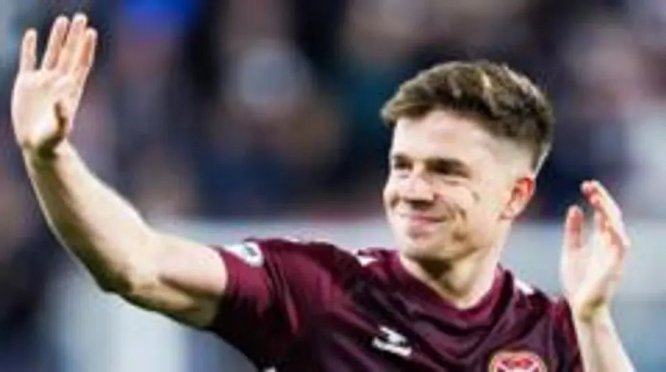 Cammy Devlin'den Sürpriz Karar: Hearts'tan Ayrıldı, Rangers'a İmza Attı görseli