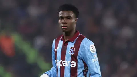 Fulham, Trabzonspor'un Genç Yıldızı Christ Oulai İçin Teklifini Artırdı