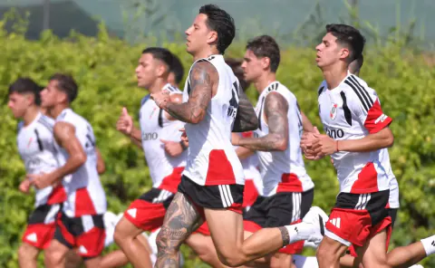 River Plate'de Coudet Şoku: Flamengo Maçı Öncesi Kadroda Büyük Temizlik