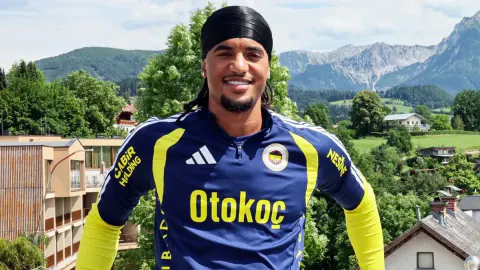 Fenerbahçe'de Archie Brown Kararı: Transferde Yol Haritası Netleşti