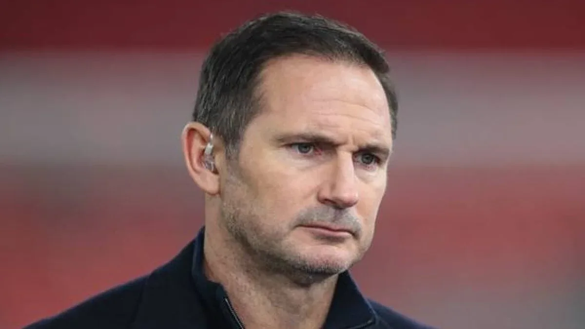 Coventry City'de Frank Lampard Dönemi: 2029 Yılına Kadar İmzalar Atıldı Coventry City'de Frank Lampard Dönemi: 2029 Yılına Kadar İmzalar Atıldı