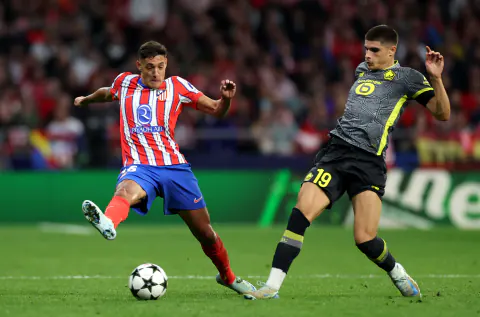 Napoli'den Nahuel Molina Hamlesi: Atlético Madrid ile Transfer Görüşmeleri