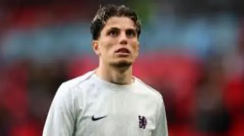 Chelsea'de Garnacho Bilmecesi: Yıldız Kanat Antrenmanlara Katılmadı