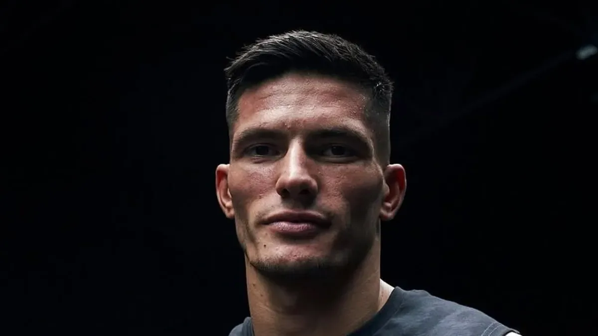 Islam Dulatov UFC'de Türkiye adına dövüşecek: Türk pasaportu aldı Islam Dulatov UFC'de Türkiye adına dövüşecek: Türk pasaportu aldı