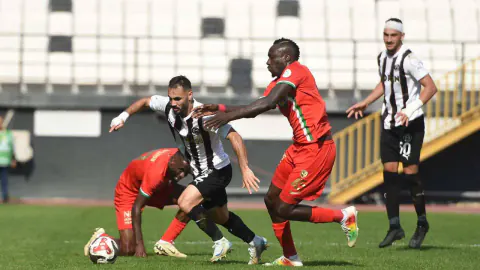Amedspor - Dinamo Batumi Hazırlık Maçı Ne Zaman, Saat Kaçta ve Hangi Kanalda? Amedspor - Dinamo Batumi Hazırlık Maçı Ne Zaman, Saat Kaçta ve Hangi Kanalda?