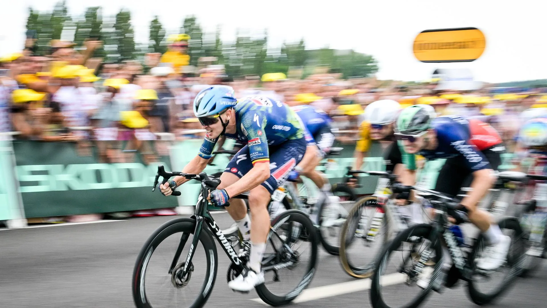 Tour de France'da Tim Merlier Fırtınası: 12. Etapta Hat-Trick! Tour de France'da Tim Merlier Fırtınası: 12. Etapta Hat-Trick!
