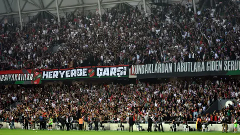 Karşıyaka'da Transfer Harekatı: Kale ve Orta Saha Hattı Hedefte