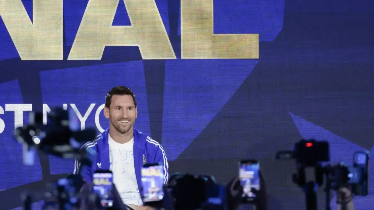 Luis de la Fuente'nin Messi Kabusu: 15 Dakikada 4 Gol! Luis de la Fuente'nin Messi Kabusu: 15 Dakikada 4 Gol!