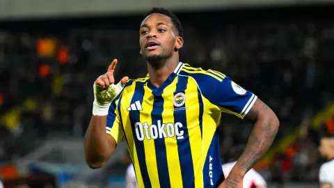Jhon Duran'dan Galatasaray hamlesi: Transfer için maaş fedakarlığı
