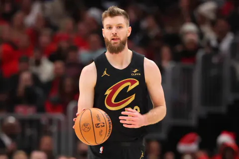 NBA Sahalarında Yükselen İsim: Dean Wade Kimdir?