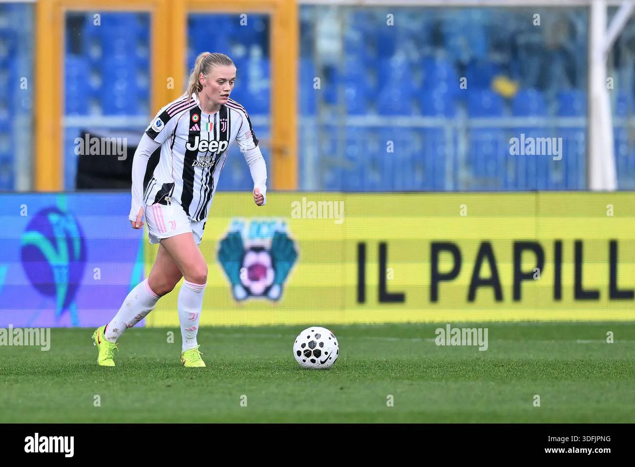 Aston Villa, Juventus'un Norveçli Yıldızı Mathilde Harviken'i Kadrosuna Kattı Aston Villa, Juventus'un Norveçli Yıldızı Mathilde Harviken'i Kadrosuna Kattı