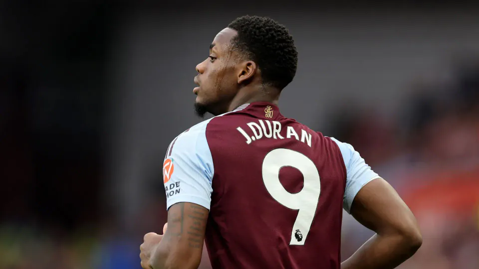 Jhon Duran Transferinde Şok Gelişme: Disiplin Sorunları Kapıları Kapattı görseli