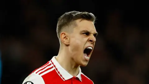 Beşiktaş'ta Leandro Trossard Operasyonu: Transferde Mutlu Sona Yaklaşıldı Beşiktaş'ta Leandro Trossard Operasyonu: Transferde Mutlu Sona Yaklaşıldı