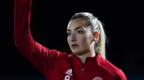 İngiliz Futbolunda Şok İtiraflar: Maddy Cusack Davasında 'Yalan' İddiası İngiliz Futbolunda Şok İtiraflar: Maddy Cusack Davasında 'Yalan' İddiası