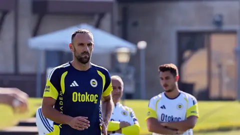 Fenerbahçe'de Vedat Muriqi'nin sakatlık durumu ve dönüş tarihi netleşti