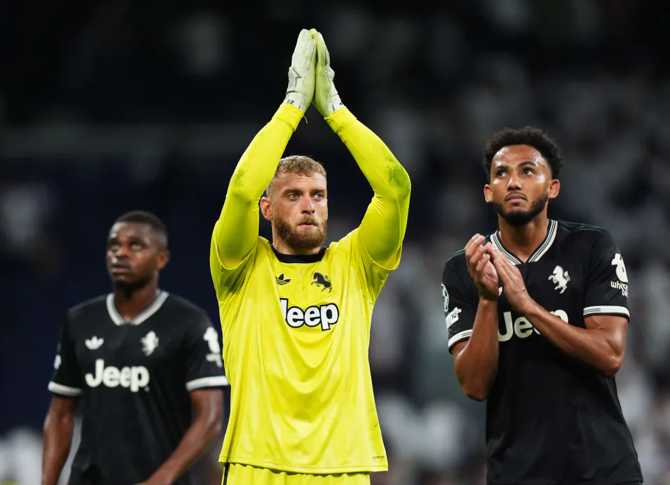 Juventus'ta Di Gregorio'dan Menajer Hamlesine Set: 'Sadece Saygı' görseli