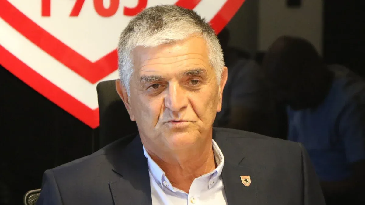 Samsunspor'da Elliot Watt Transferi: Orta Sahaya İskoç Takviyesi Samsunspor'da Elliot Watt Transferi: Orta Sahaya İskoç Takviyesi