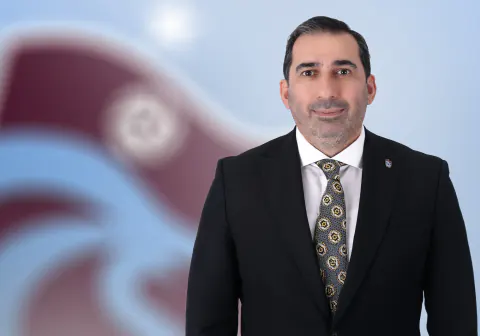 Trabzonspor'da Transfer Hareketliliği: Zeyyat Kafkas'tan Oulai ve Onuachu Açıklamaları