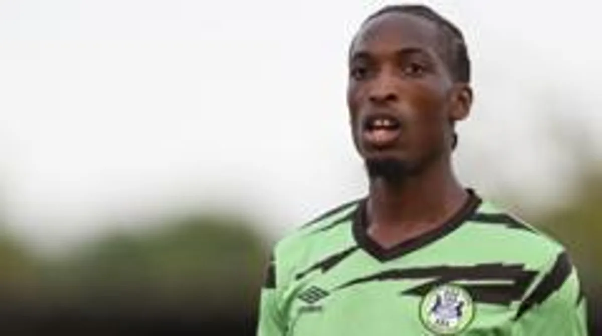 Hearts, Forest Green Rovers Kaptanını Kadrosuna Kattı: Laurent Mendy Geliyor Hearts, Forest Green Rovers Kaptanını Kadrosuna Kattı: Laurent Mendy Geliyor