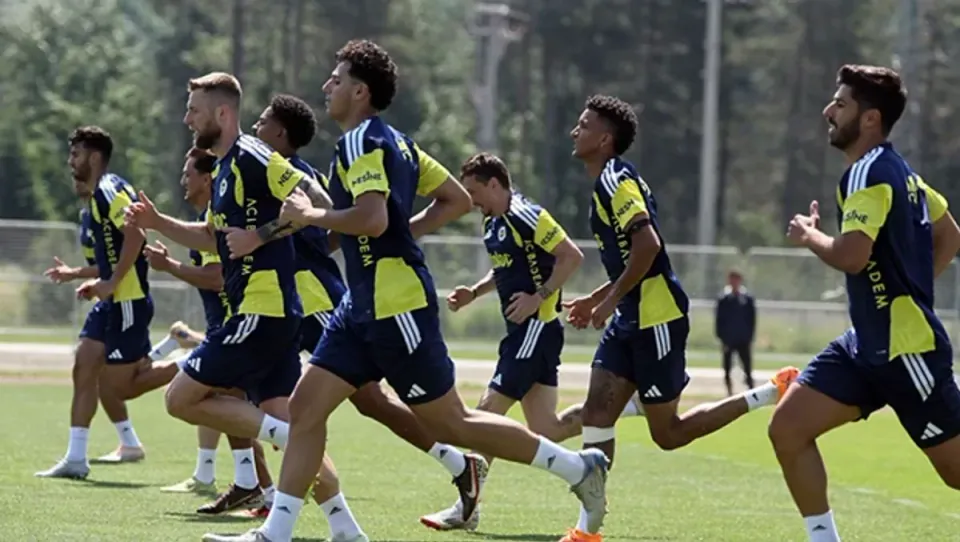 Fenerbahçe'de Yeni Sezon Hazırlıkları: Topuk Yaylası Kampı Sona Erdi görseli