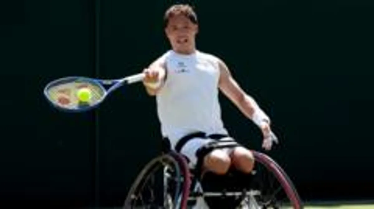 Alfie Hewett Wimbledon'da Çeyrek Finale Yükseldi Alfie Hewett Wimbledon'da Çeyrek Finale Yükseldi