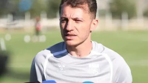 Ziya Erdal Sivasspor'a Döndü: Eski Kaptan Yardımcı Antrenör Oldu