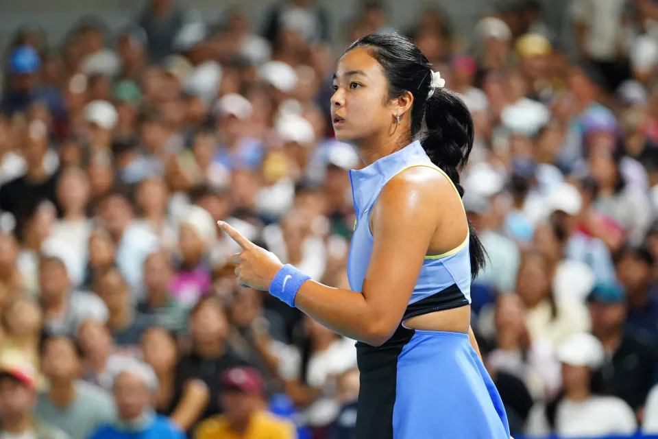 Alexandra Eala'dan Wimbledon 2026'da Tarihi Geçiş: Filipin Tenisi Zirvede görseli