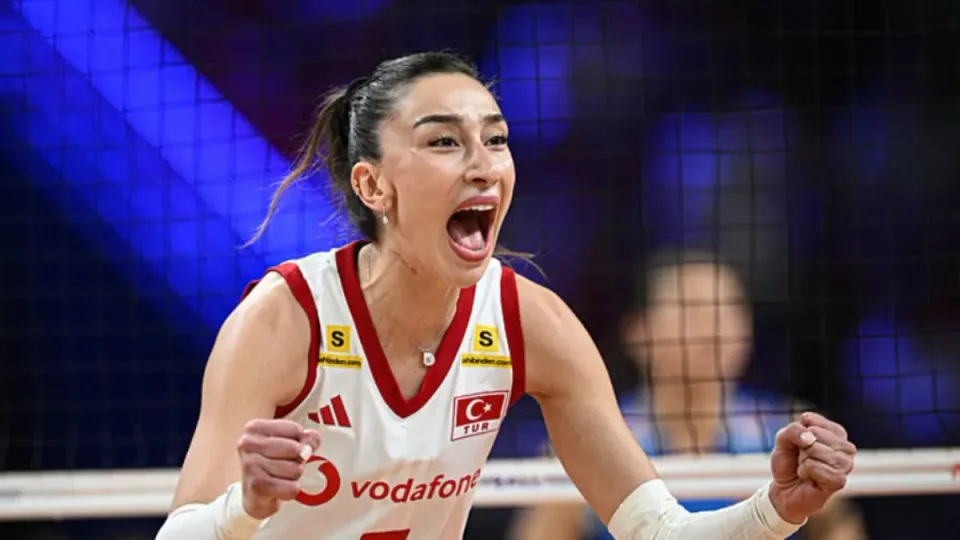 Hande Baladın ve Onuralp Bitim Birlikte Görüntülendi: Yeni Aşk mı? görseli