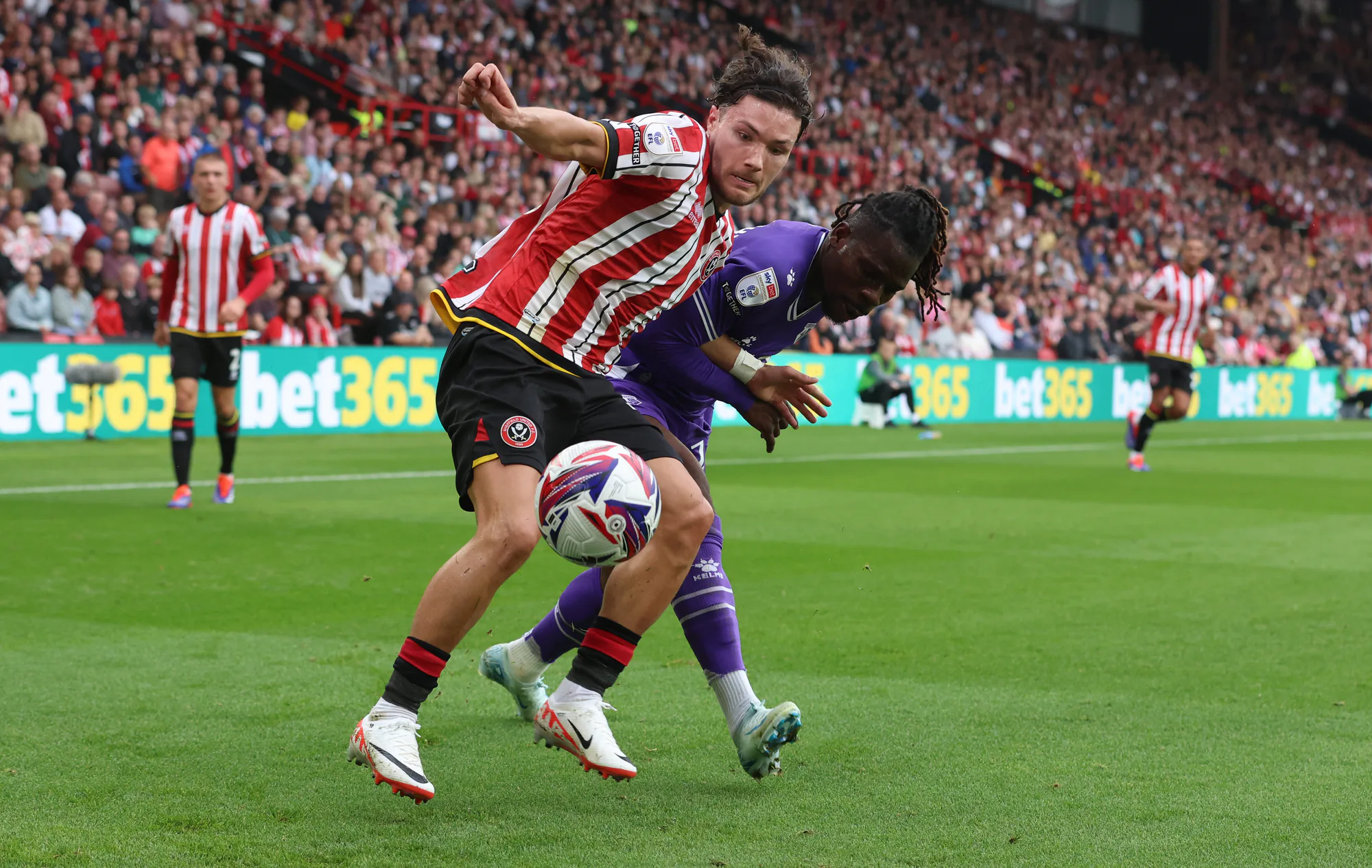 Levante ve Sheffield United Karşılaşması: Maç Detayları ve Kadro Analizi Levante ve Sheffield United Karşılaşması: Maç Detayları ve Kadro Analizi