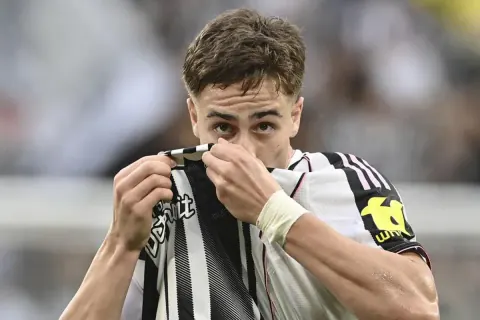 Kenan Yıldız ve Verona Gecesi: Juventus'ta Transfer Hareketliliği