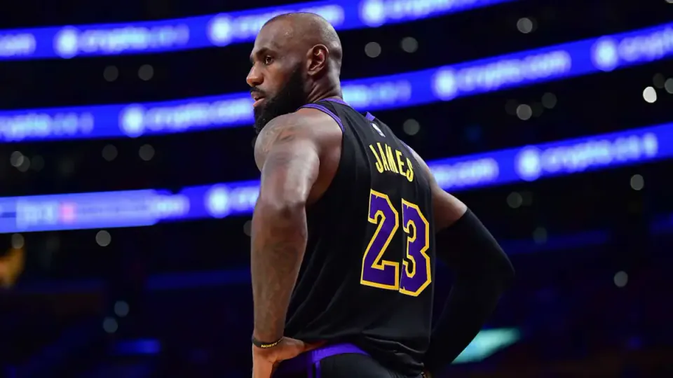 NBA'de LeBron James Depremi: Lakers'a 8 Yıllık Veda görseli