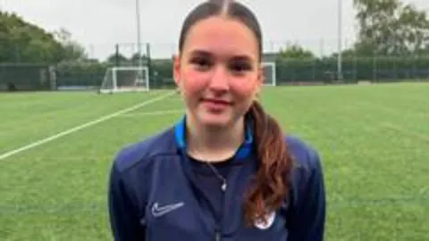 Manchester City'ye Genç Yetenek Takviyesi: 16 Yaşındaki Molly Stroud İmzayı Attı