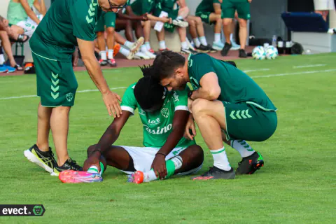 AS Saint-Étienne'de Hazırlık Maçı Şoku: Genç Forvet Enzo Mayilla Sakatlandı