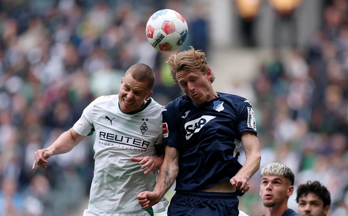 Nico Elvedi'nin Geleceği Belli Oluyor: Leeds United'dan Resmi Teklif Nico Elvedi'nin Geleceği Belli Oluyor: Leeds United'dan Resmi Teklif