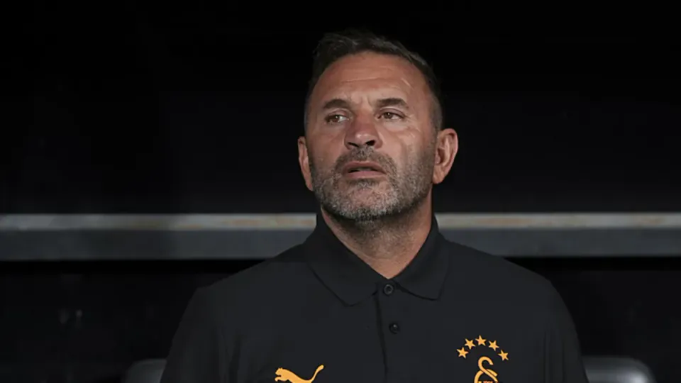 Okan Buruk'tan Osimhen ve Sallai mesajı: Galatasaray'da yeni dönem görseli