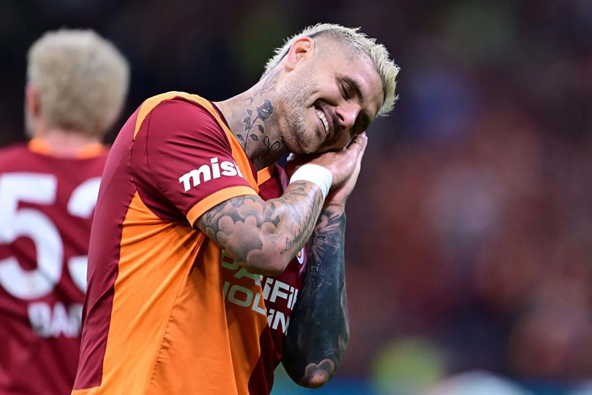 Mauro Icardi'ye rakip hamlesi: Transfer iddiaları gündeme bomba gibi düştü Mauro Icardi'ye rakip hamlesi: Transfer iddiaları gündeme bomba gibi düştü