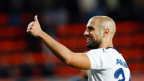 Fenerbahçe'de Sofyan Amrabat Bilmecesi: Transferde Kritik Rakam Ortaya Çıktı