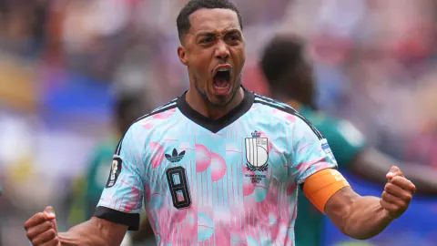 Manchester United'den Sürpriz Hamle: Youri Tielemans İçin Anlaşma Yakın