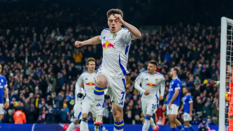 Leeds United'dan Savunmaya Dev Takviye: Tarik Muharemovic Transferi Bitti