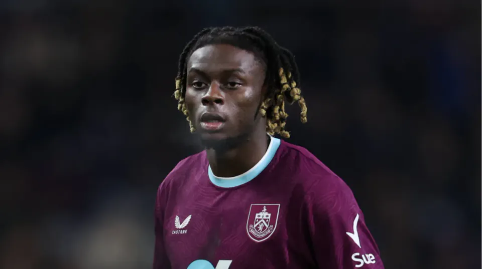 Galatasaray'ın Orta Saha Hedefi Lesley Ugochukwu: Transferde Kritik Şart görseli