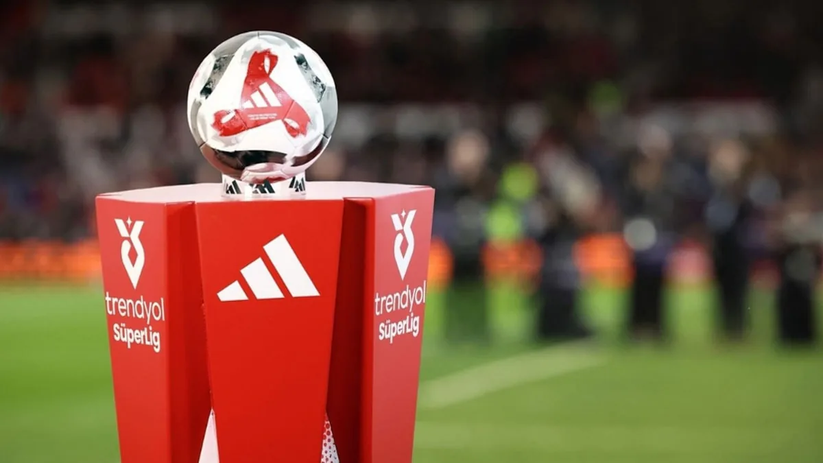2026-2027 Sezonu Transfer Takvimi: Süper Lig ve Avrupa'da Kapanış Tarihleri 2026-2027 Sezonu Transfer Takvimi: Süper Lig ve Avrupa'da Kapanış Tarihleri