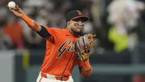 MLB'nin Vuruş Ustası Luis Arraez: Giants'ın Yıldızının Analizi