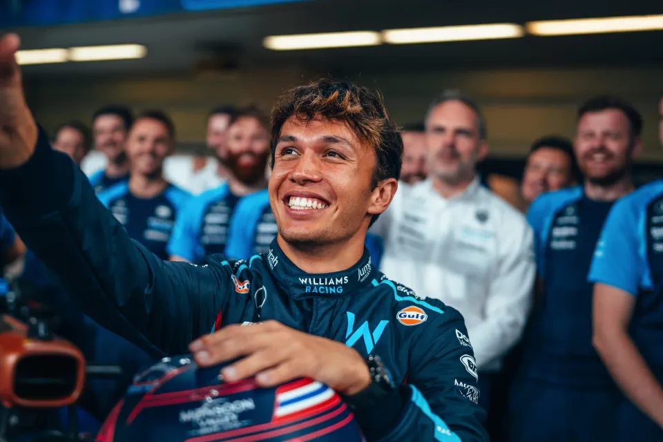 Alex Albon'un Williams Çıkmazı: Performans Kayıpları ve Teknik Soru İşaretleri görseli